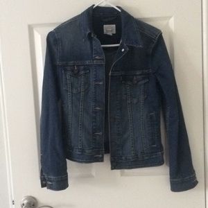 Authentic Levi's classic trucker denim jacket